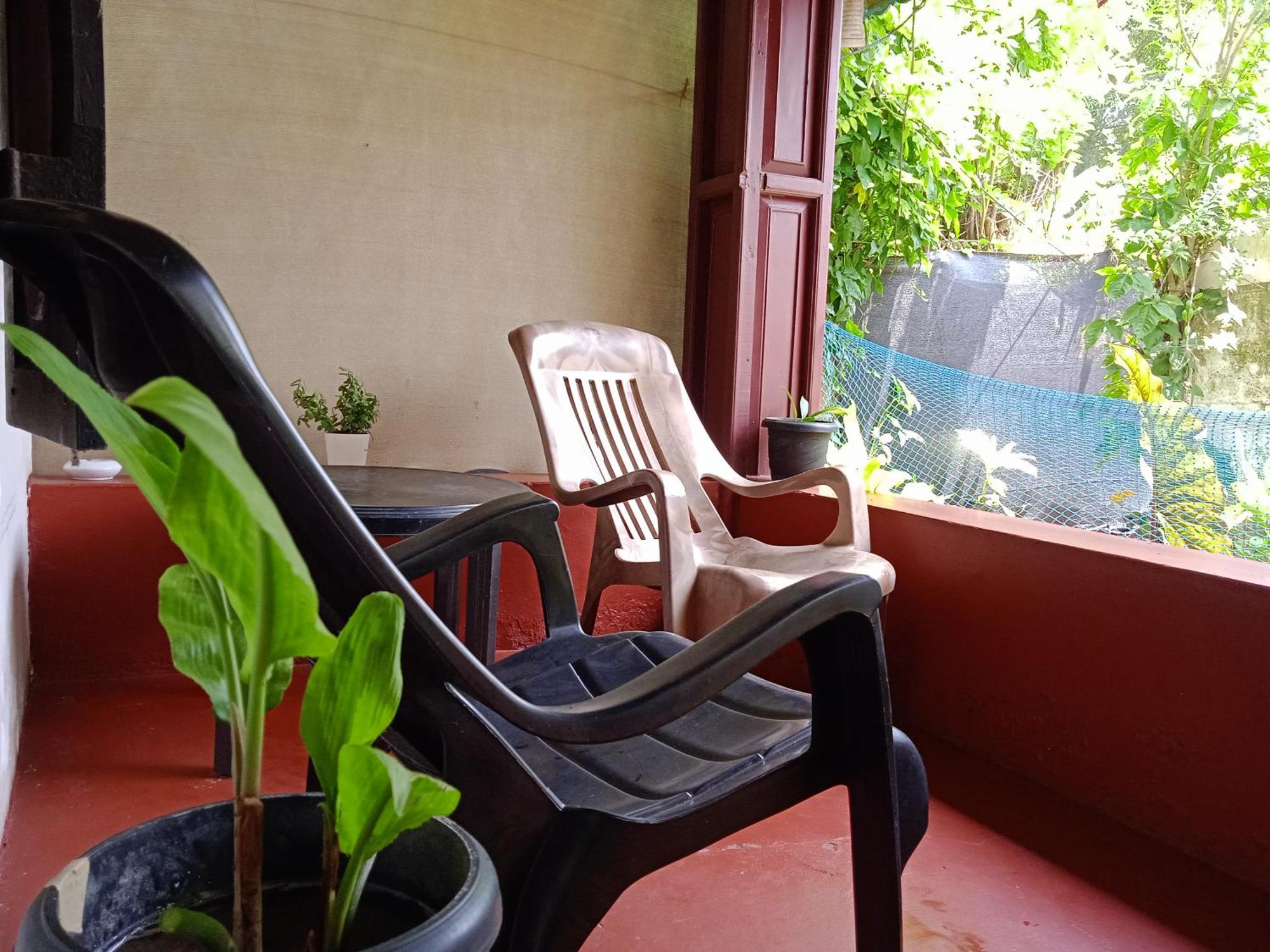 Hotel The Blues Alappuzha Zewnętrze zdjęcie